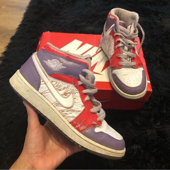 NIKE air Jordan 1 premium GS mid top shoes sneakers women’s 6.5 - Picture 1 of 8